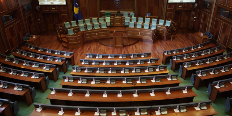 Gati për garën: 6 kandidatë për Sekretar të Përgjithshëm të Kuvendit të Kosovës