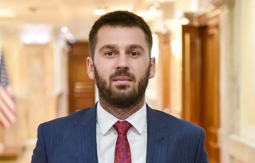 Takimi Kurti-Abdixhiku dhe shpresa për zgjidhjen e çështjes së presidentit të Kosovës