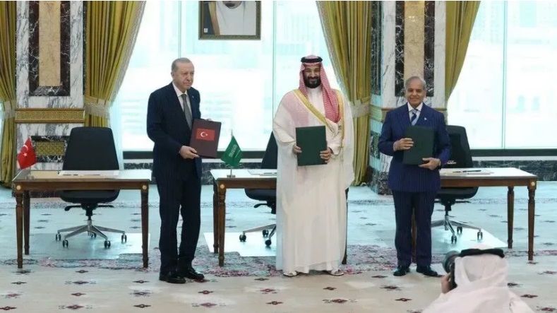 Arabia Saudite, Pakistani dhe Turqia forcojnë aleancën politike dhe ushtarake me Paktin e Mekës