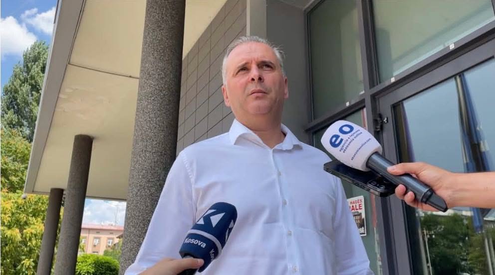 Bisedimet LVV-LDK: A do të shmangen zgjedhjet e reja në Kosovë?