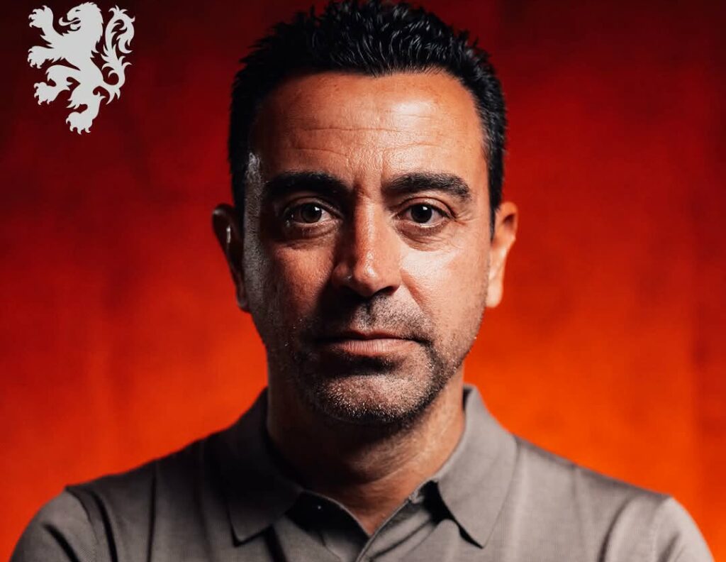 Xavi Hernandez do të ketë në staf teknik edhe Ruud van Nistelrooy si bashkëpunëtor.