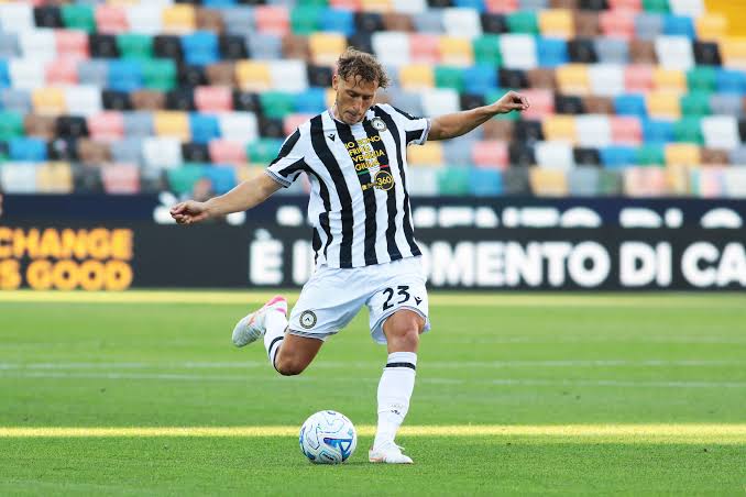 Mërgim Vojvoda asiston në Kupën e Italisë dhe Albion Rrahmani largohet i dëmtuar nga fusha.