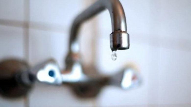 Uji i pijshëm ndalohet në katër fshatra të Tetovës për shkak të ndotjes