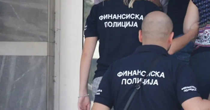 Licenca e një prej kompanive më të mëdha financiare u revokua pas denoncimit qytetar