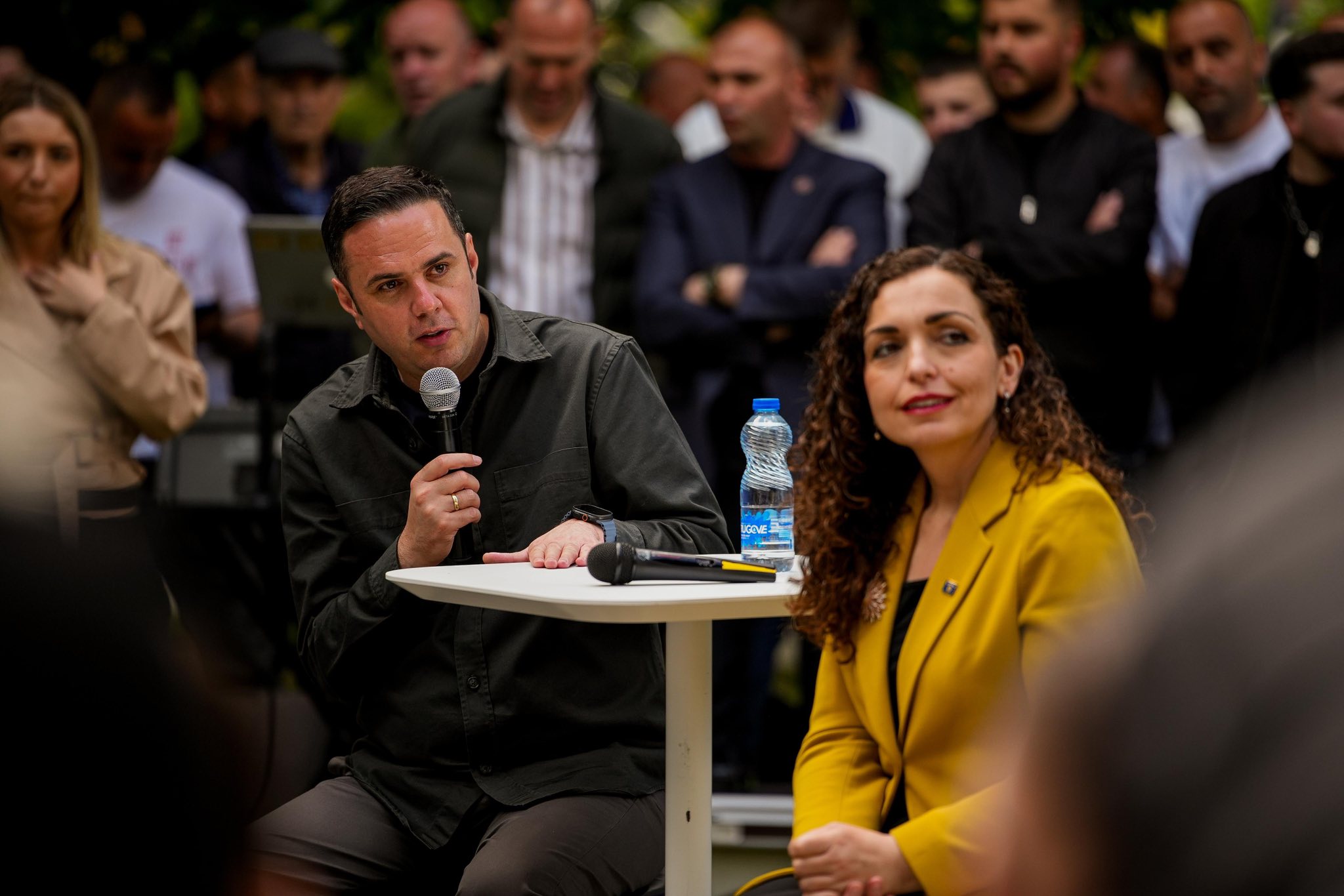 Vjosa Osmani fton qytetarët në tubimet e LDK-së nëpër Kosovë