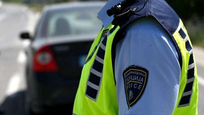Policia konfirmon arrestimin dhe sekuestrimin e makinës së shoferit me 3.29 promil alkool pas aksidentit në Shkup.