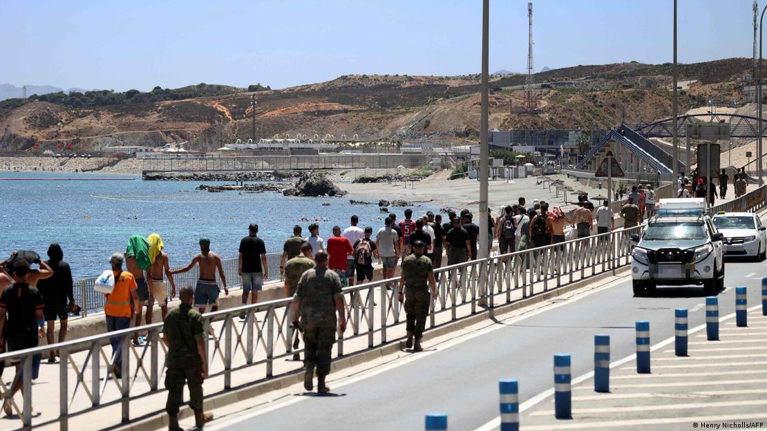 Fluksi i emigrantëve në Ceuta ndez alarmet në BE dhe kërkon masa të reja kufitare