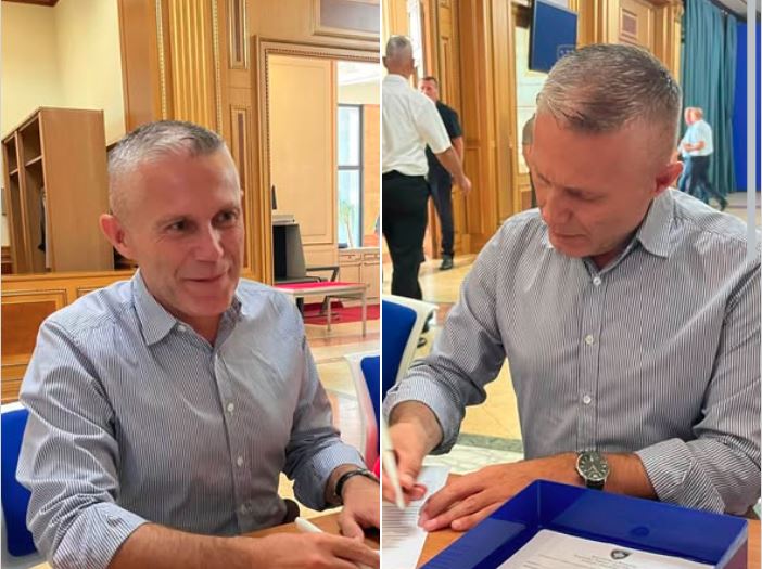 Burim Ramadani është regjistruar zyrtarisht si deputet në Legjislaturën e 11-të të Kuvendit të Kosovës.