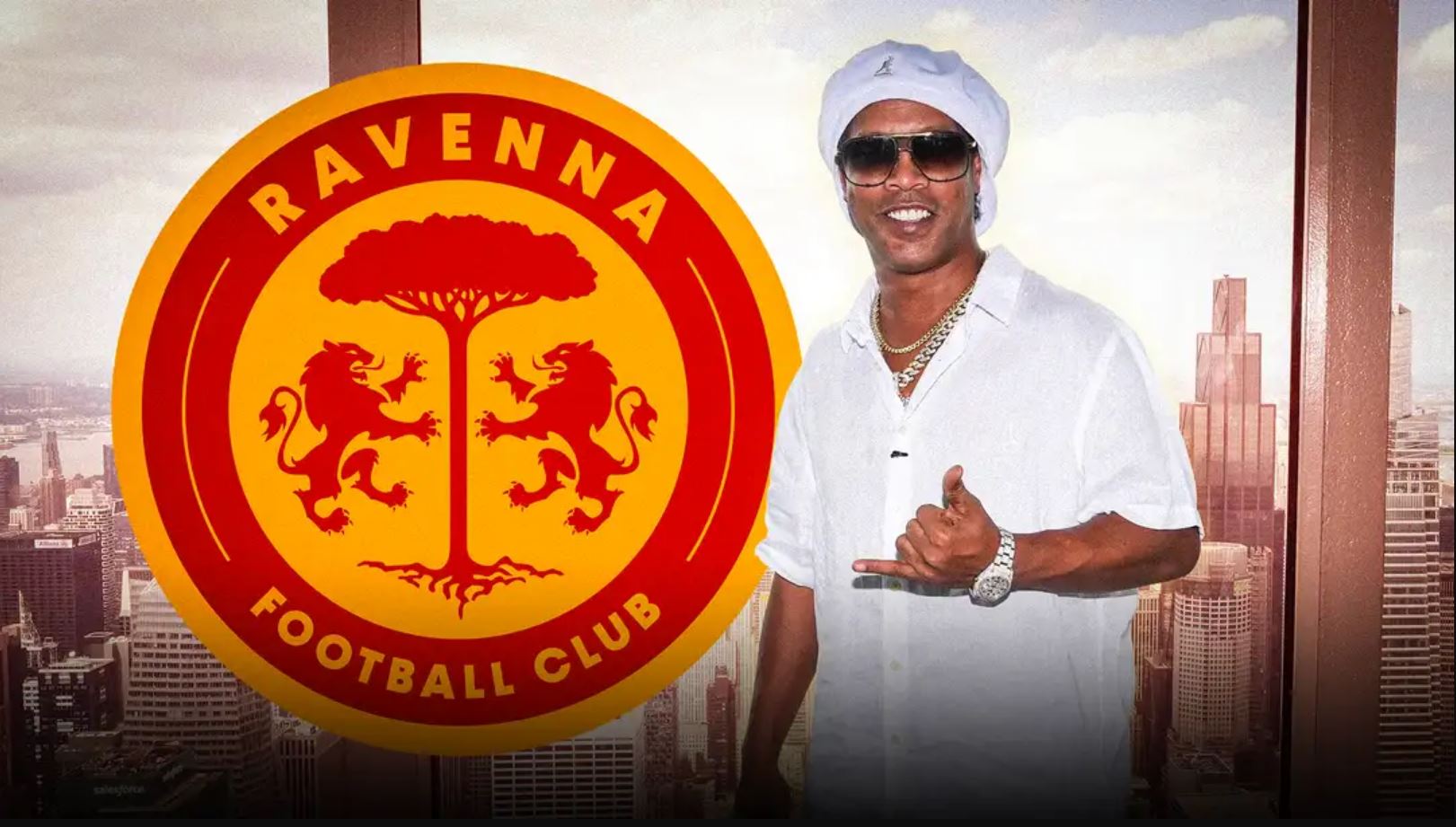 Ronaldinho mbërriti në Itali dhe do të prezantohet sonte zyrtarisht si lojtar i ri i klubit Ravenna në Marina di Ravenna.