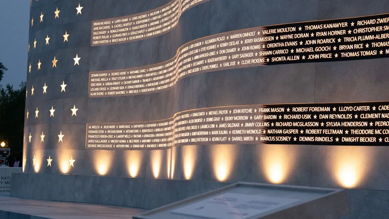 Monumenti në Washington nderon 41 milionë ushtarakë amerikanë