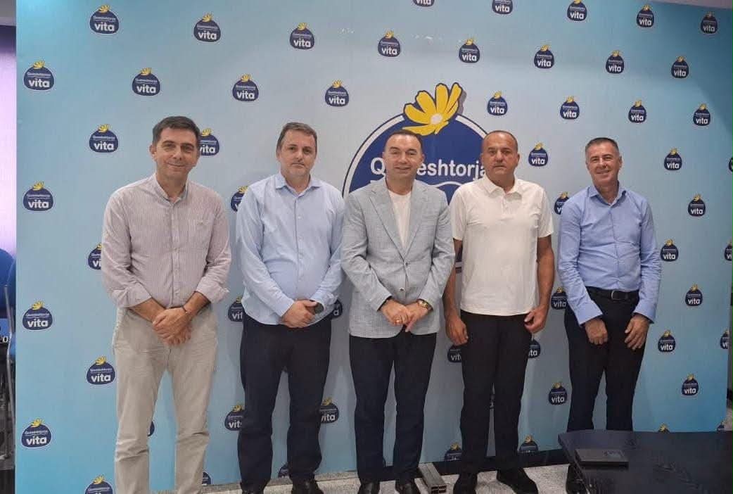 Si po transformohet industria e qumështit në Kosovë përmes bashkëpunimit dhe teknologjisë
