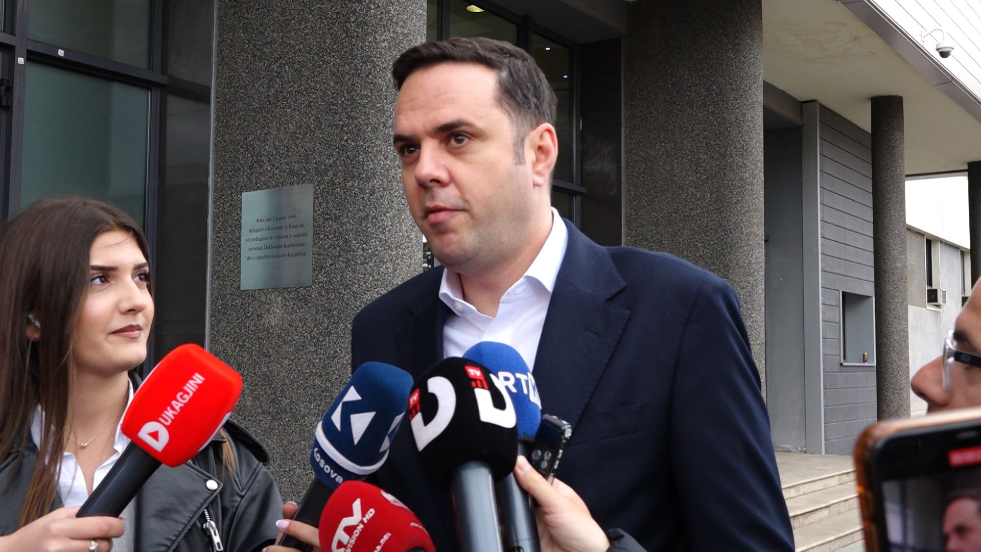 Situata e vështirë politike: Pengesa numerike për zgjedhjen e presidentit në Kosovë