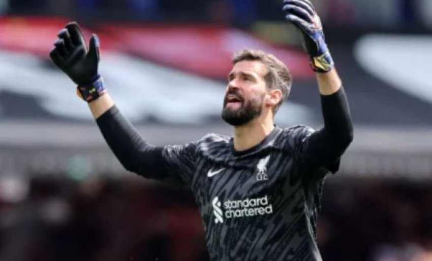 Juventus në kërkim të portierit ideal: Alisson apo De Gea?