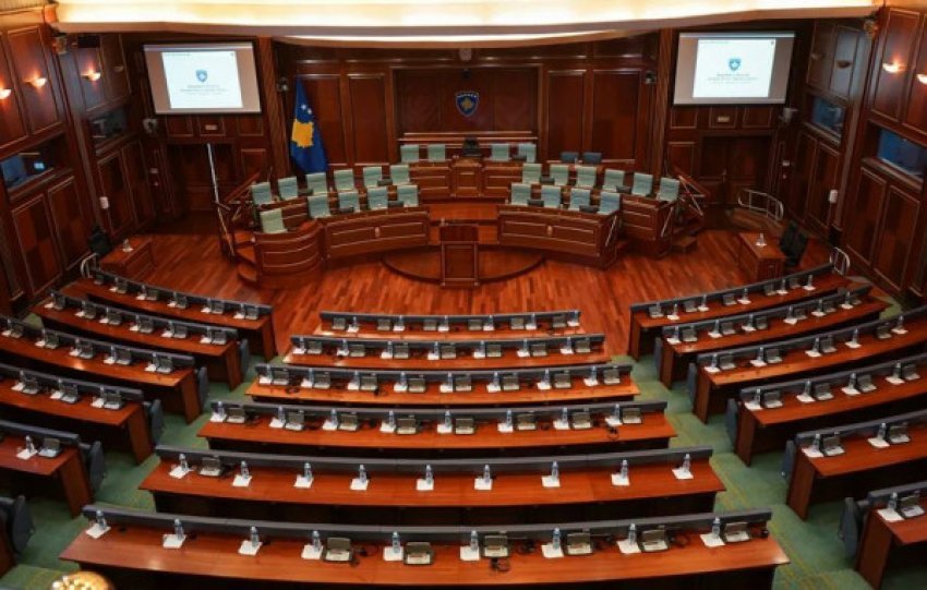 Kuvendi i Kosovës do të mbajë të premten dy seanca, përfshirë një ceremoni përkujtimore në nder të Eliot Engel.