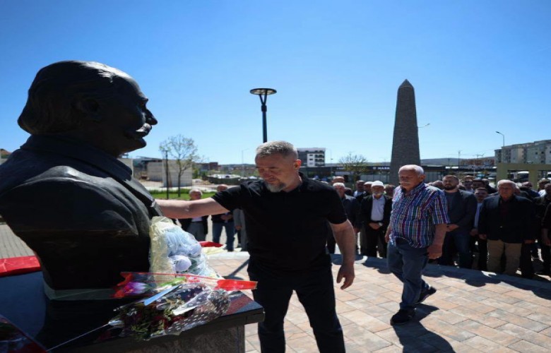 Përkujtimi i 23 intelektualëve të zhdukur në Skenderaj, një plagë e hapur e kombit