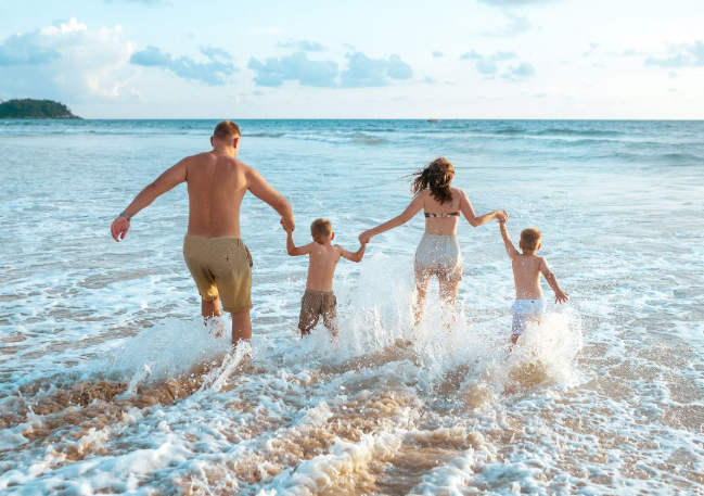 Sa pushime duhen për të ulur stresin gjatë vitit?