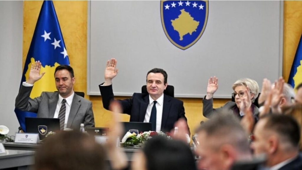 Qeveria emëron Hysni Ismailin zëvendësanëtar të Komisionit për Dhënien e Provimit të Jurisprudencës në vend të Rrezarta Lleshajt.