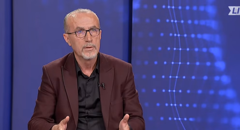 Polemika e fortë mes Haxhiut dhe Gecit për UÇK-në dhe narrativën e luftës