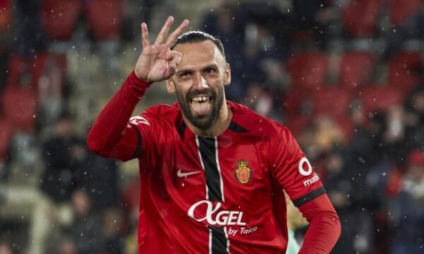 Vedat Muriqi feston 32-vjetorin me urim special nga Mallorca dhe interesim nga Fenerbahçe